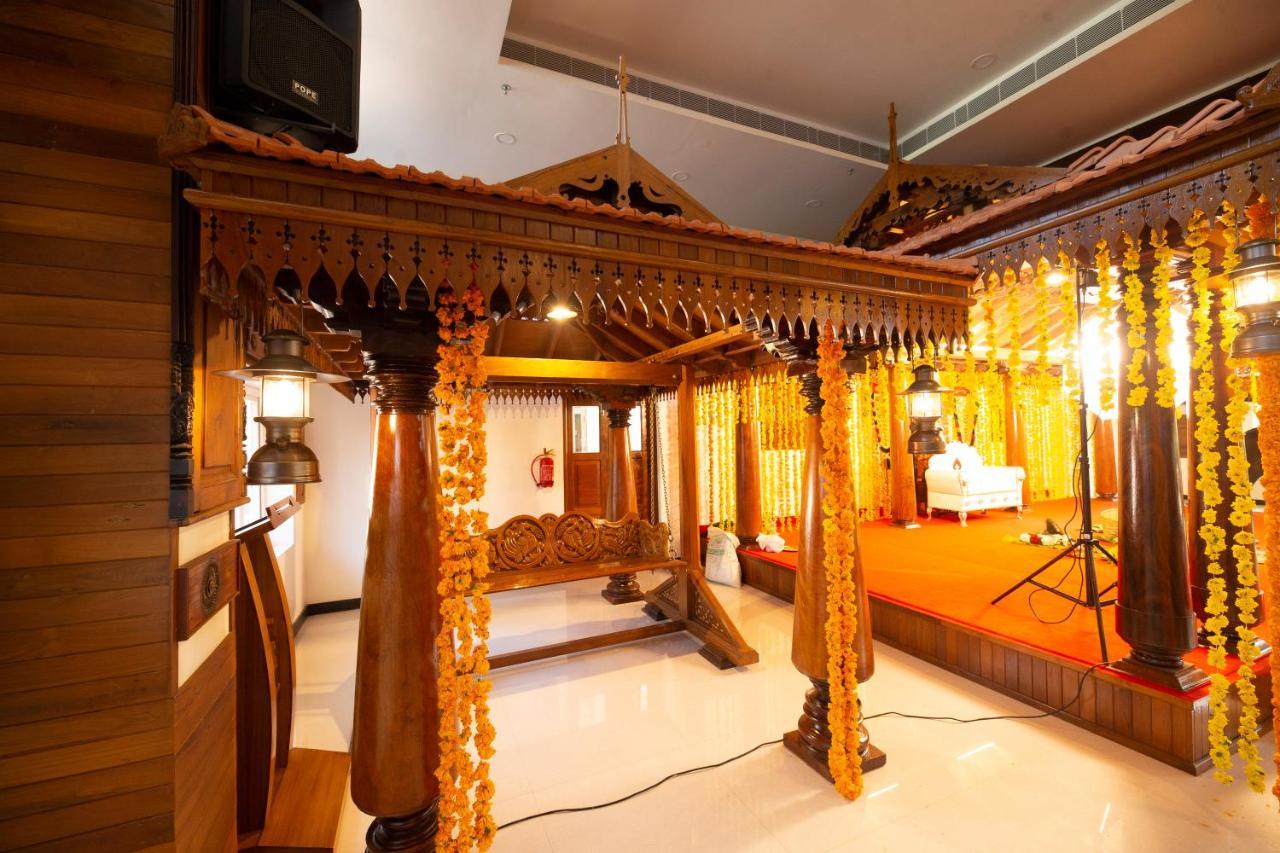 Hotel Guruvayur Darshan Exterior foto