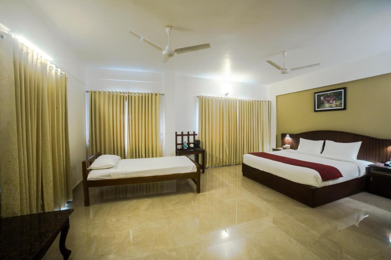 Hotel Guruvayur Darshan Exterior foto
