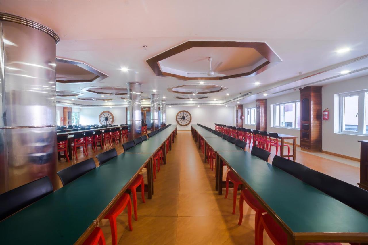 Hotel Guruvayur Darshan Exterior foto